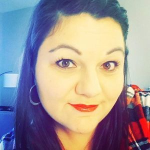 Meet your Posher, Bobbi